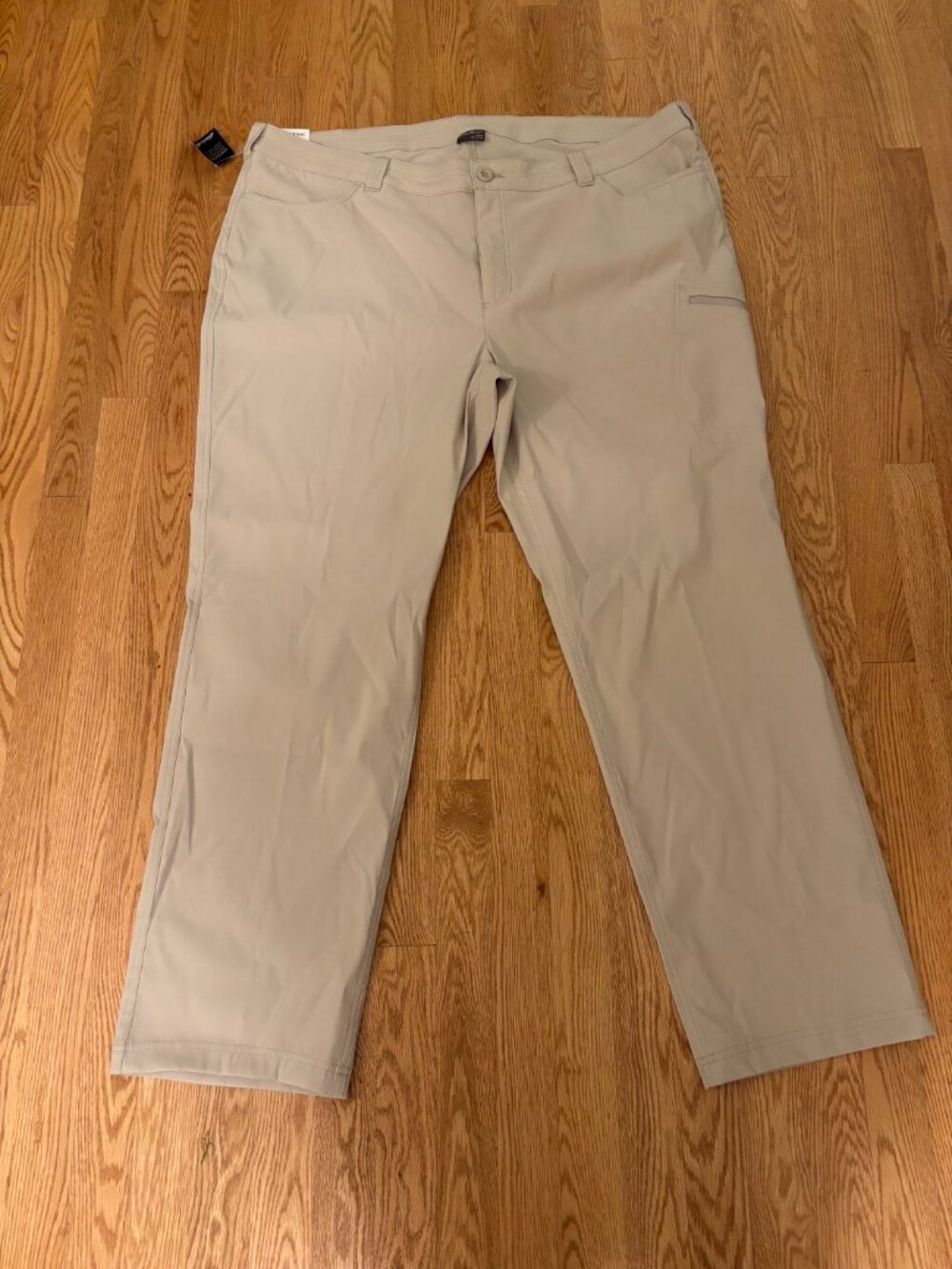 Eddie Bauer Womens Rainier Pants Khaki Pumice Size 24 Plus Hiking New